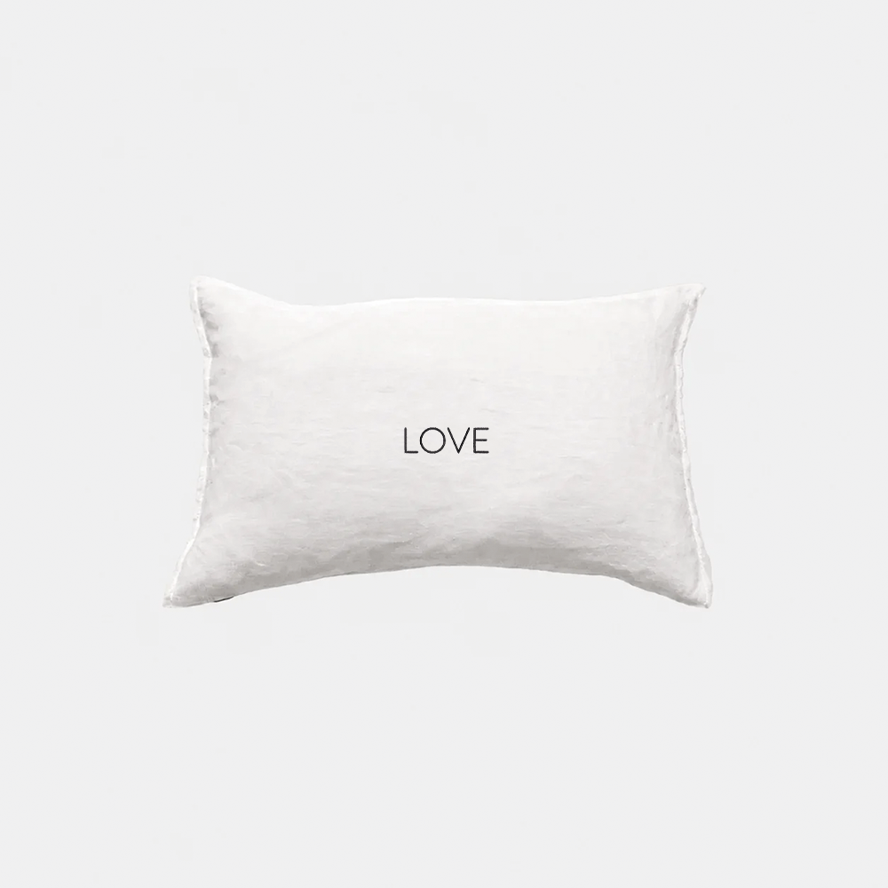 LOFT ICONICS | Cushion LOVE White