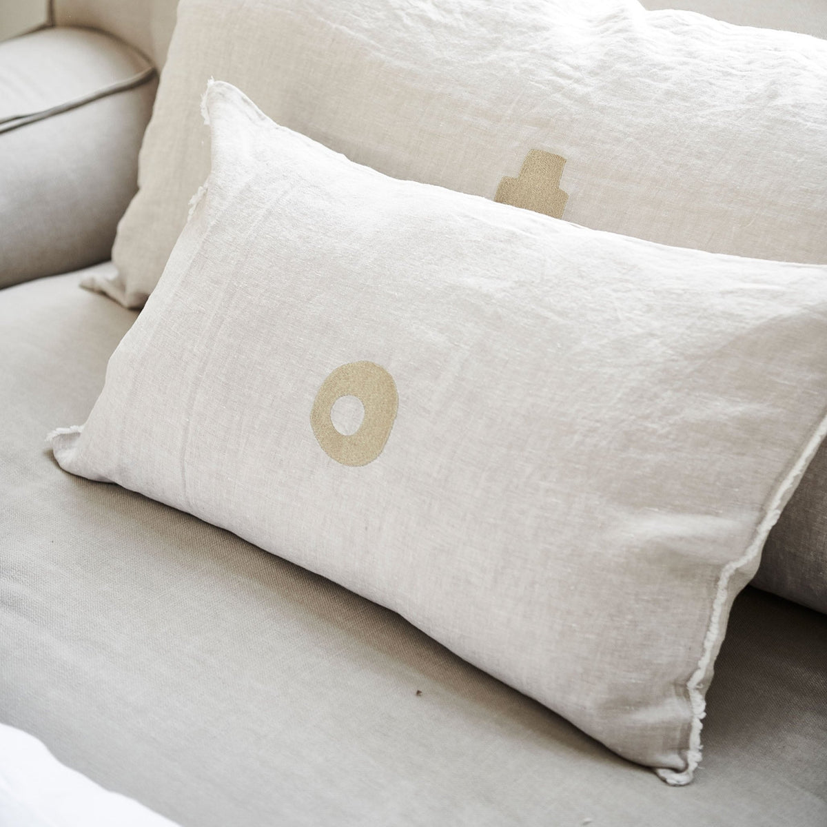 Kussenhoes Zand Circle Goud