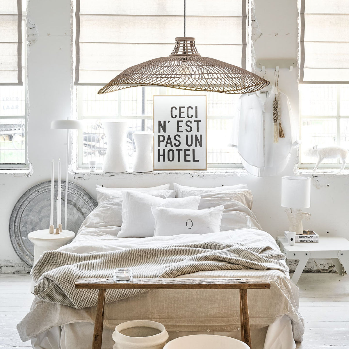 Fine-art Forex - Hotel, black