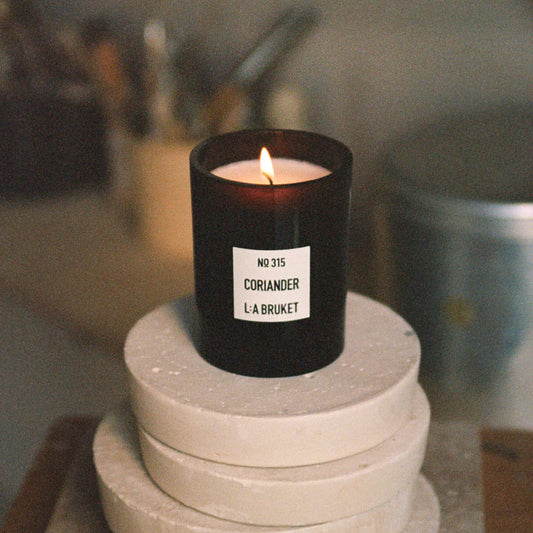 SCENTED CANDLE CORIANDER