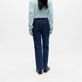 Afbeelding laden in Galerijviewer, OBJELIA MAE MW STRAIGHT JEANS NOOS
