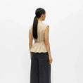 Load image into Gallery viewer, OBJHELIN S/L WAISTCOAT E SS FAIR 26
