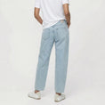 Afbeelding laden in Galerijviewer, OBJMIU ZOE MW BARREL ANKLE JEANS NOOS
