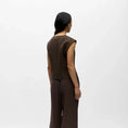 Afbeelding laden in Galerijviewer, OBJMOLLY S/L RE WAISTCOAT NOOS
