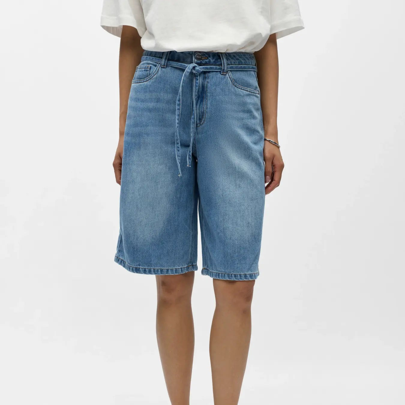 OBJROSIE MW LO DENIM LONG SHORTS NOOS
