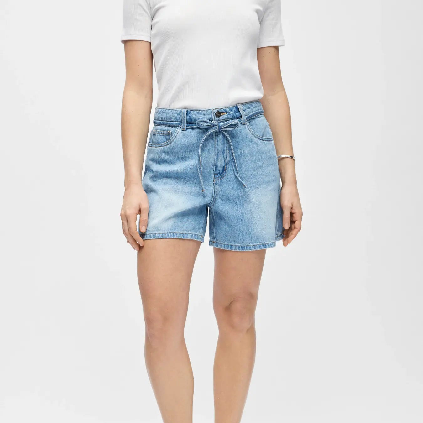 OBJROSIE MW LO DENIM SHORT SHORTS DIV