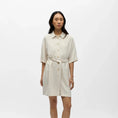 Afbeelding laden in Galerijviewer, OBJSANNE 2/4 LO SHIRT DRESS NOOS
