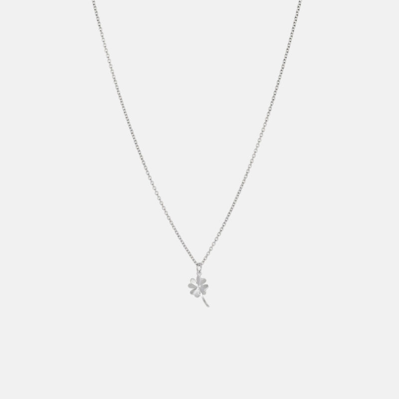 Clover necklace