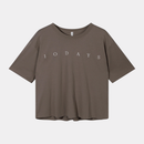 short sleeve tee logo