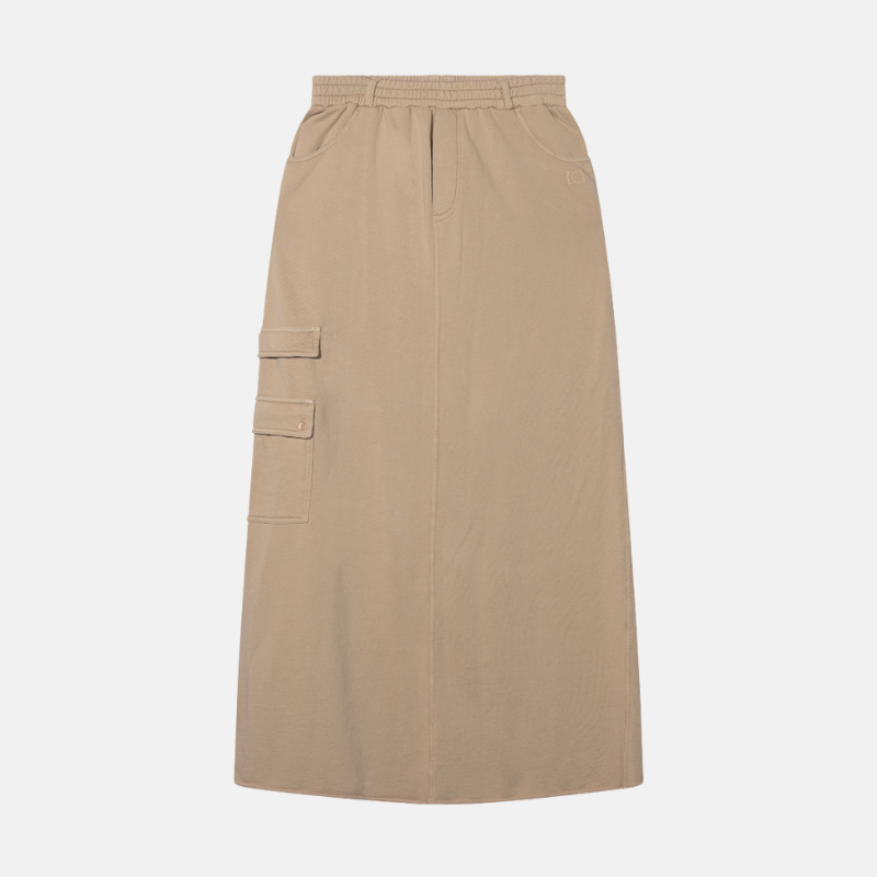straight skirt pockets