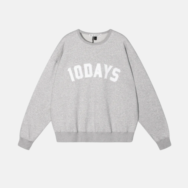 STATEMENT SWEATER