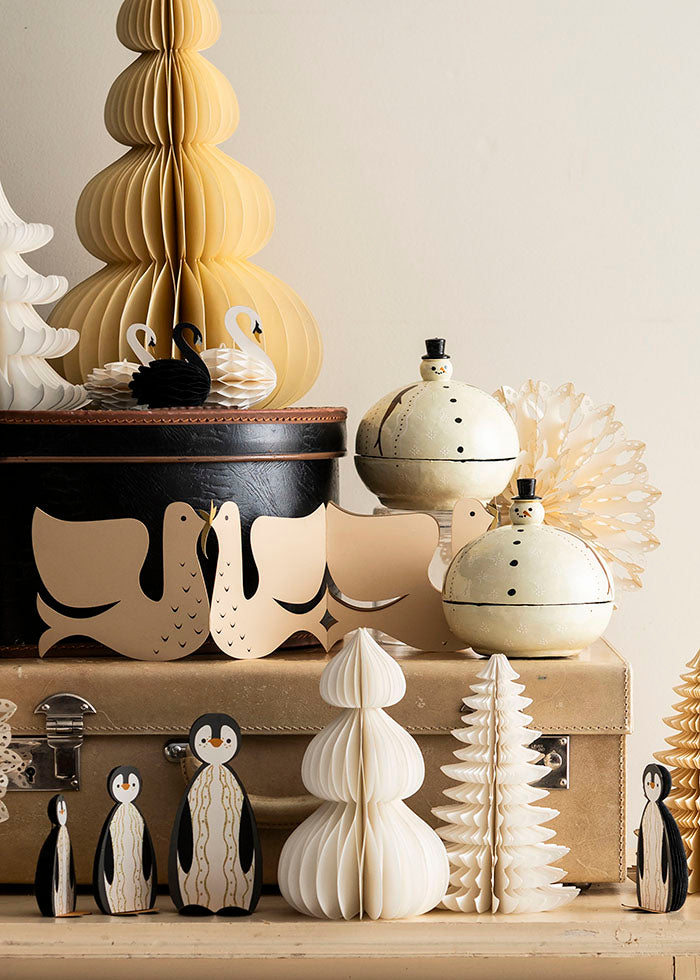 Honeycomb Swans detail