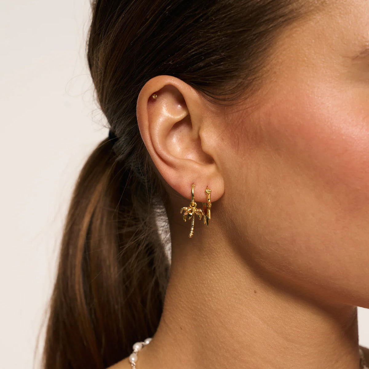Single Palmier Ring Earring