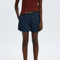 Afbeelding laden in Galerijviewer, SLFHANNY HW MINI DENIM SHORTS
