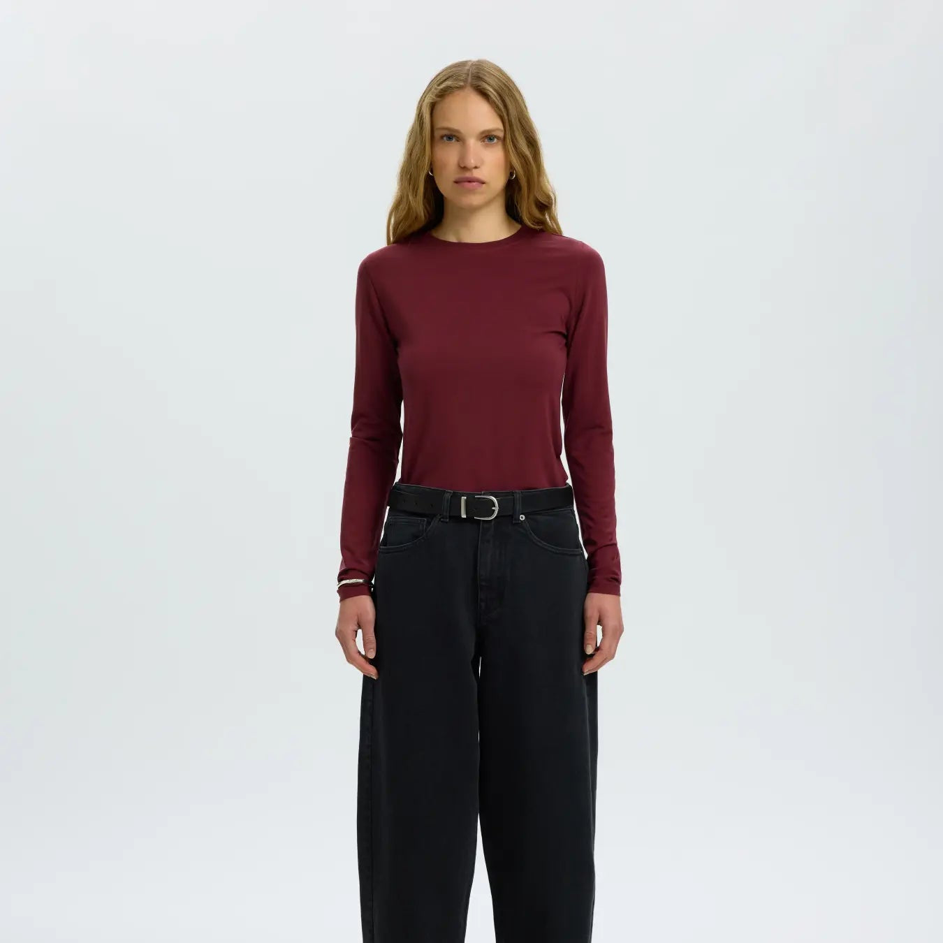 SLFMANJA LS O-NECK NOOS