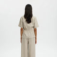 Afbeelding laden in Galerijviewer, SLFMARIAM SS LINEN BLEND TOP B
