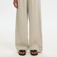 Load image into Gallery viewer, SLFMARIAM MW WIDE LINEN BLEND PANT B
