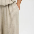 Load image into Gallery viewer, SLFMARIAM MW WIDE LINEN BLEND PANT B
