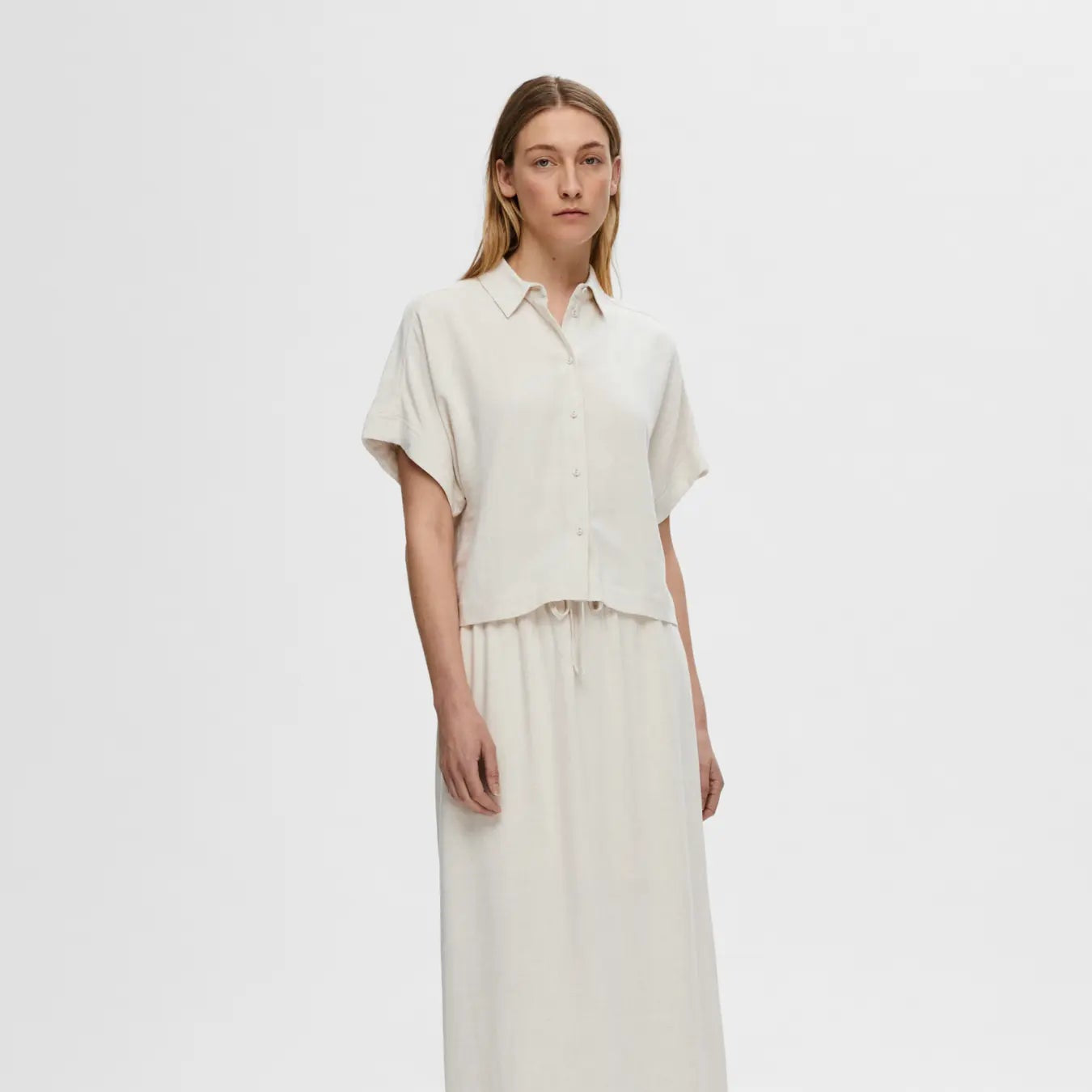SLFVIVA SS CROPPED SUN SHIRT NOOS Sandshell