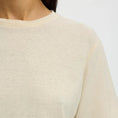 Afbeelding laden in Galerijviewer, SLWADA SS LINEN BLEND TEE NOOS
