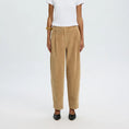 Load image into Gallery viewer, SLWBARREL MILLE CORDUROY HW PANT NOOS
