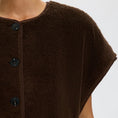 Load image into Gallery viewer, SLWSMILLA SHORT TEDDY VEST
