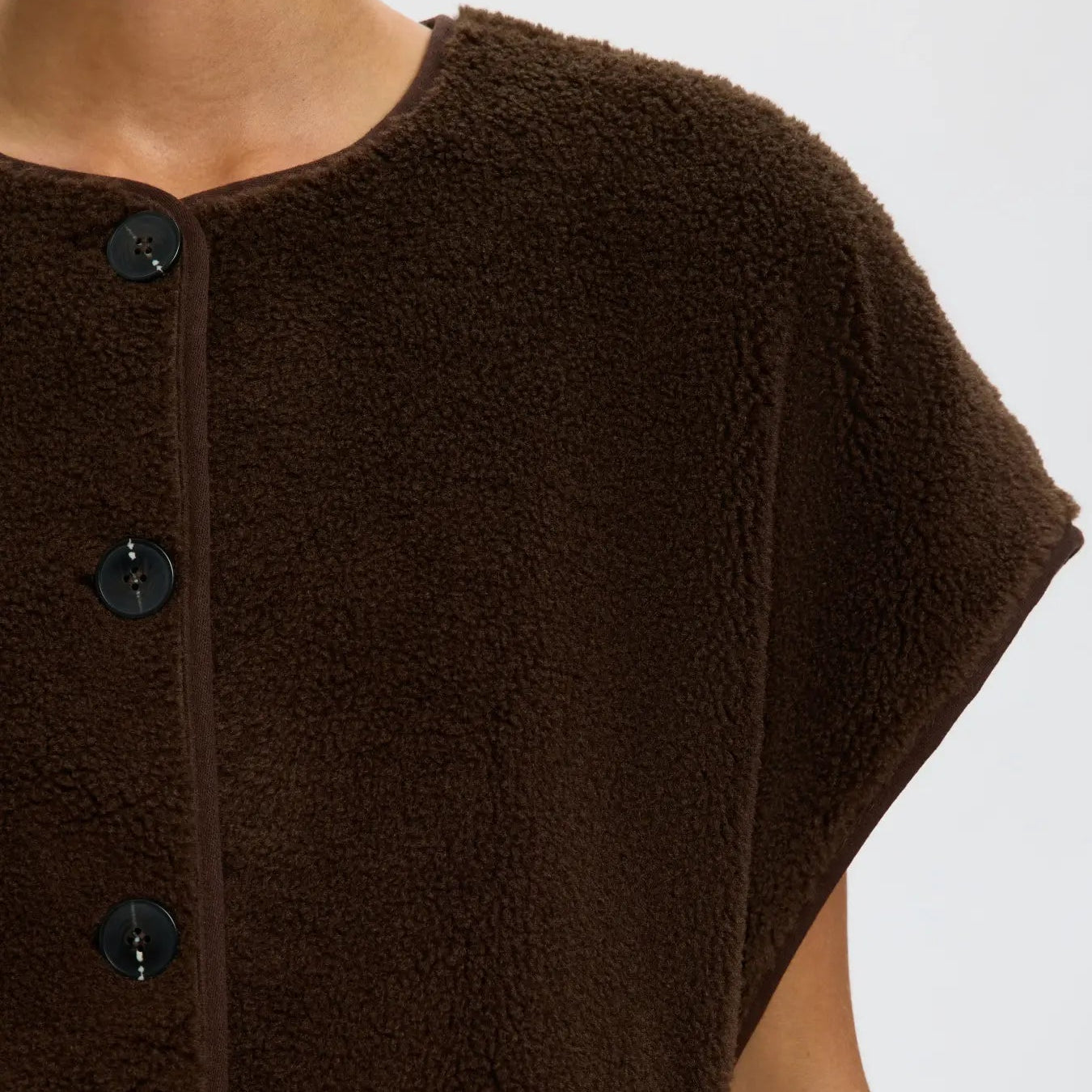SLWSMILLA SHORT TEDDY VEST