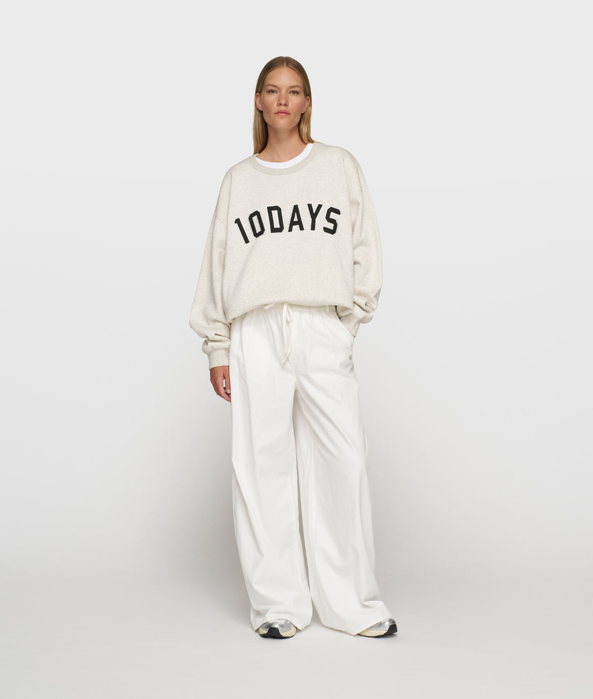 STATEMENT SWEATER