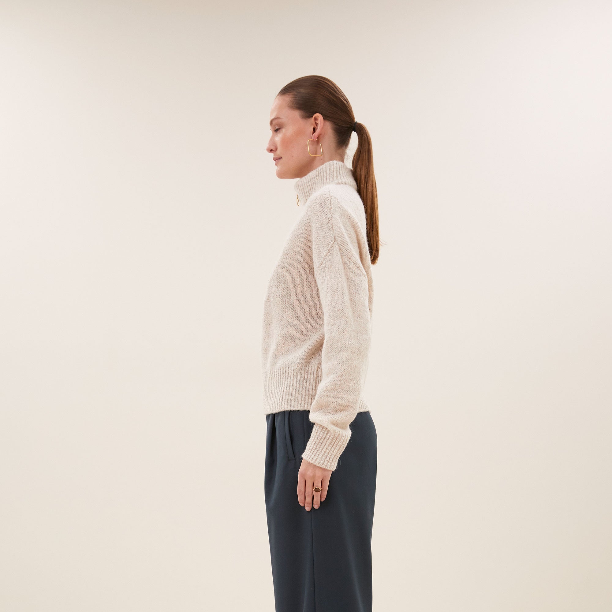 boxy beau pullover