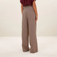 Afbeelding laden in Galerijviewer, celin stripe pants
