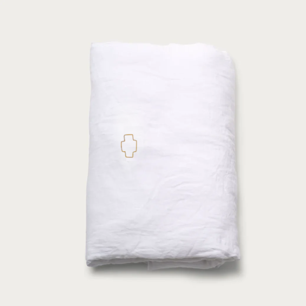 Cozy Cover Wit Cross Line Goud