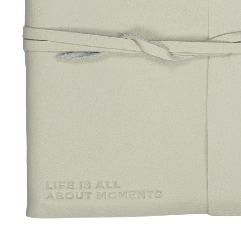 Notitieboek Noah creme A5 - Life is all about moments
