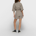 Afbeelding laden in Galerijviewer, crinkle utility shorts
