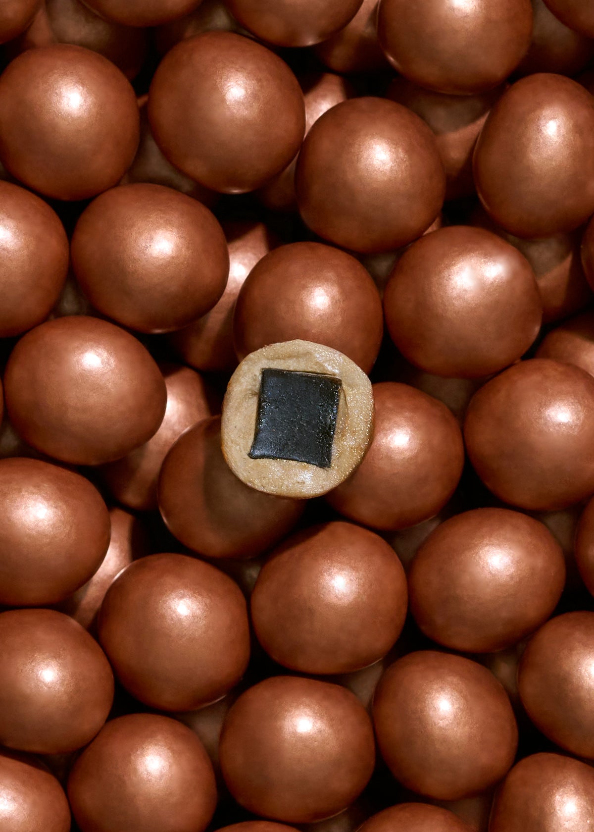 SMALL CLASSIC CARAMEL