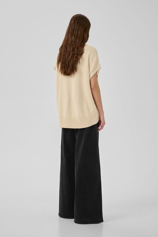 MWDiva V-Neck Knit Vest