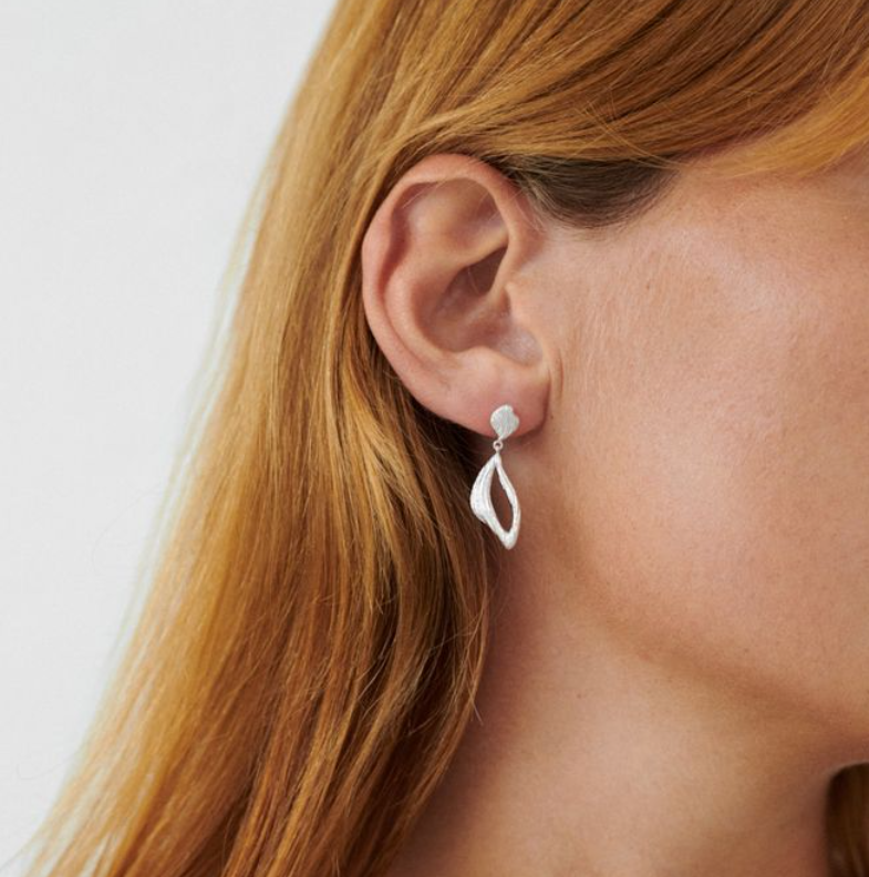 Flowing Dreams Earrings