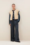 Load image into Gallery viewer, gio sleeveless jacket
