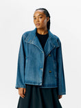 Afbeelding laden in Galerijviewer, OBJTILLA GRO L/S LO DENIM JACKET NOOS
