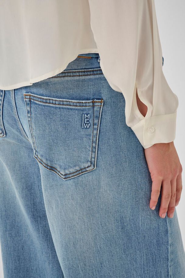 MWKaro 144 Mid-x-Wide