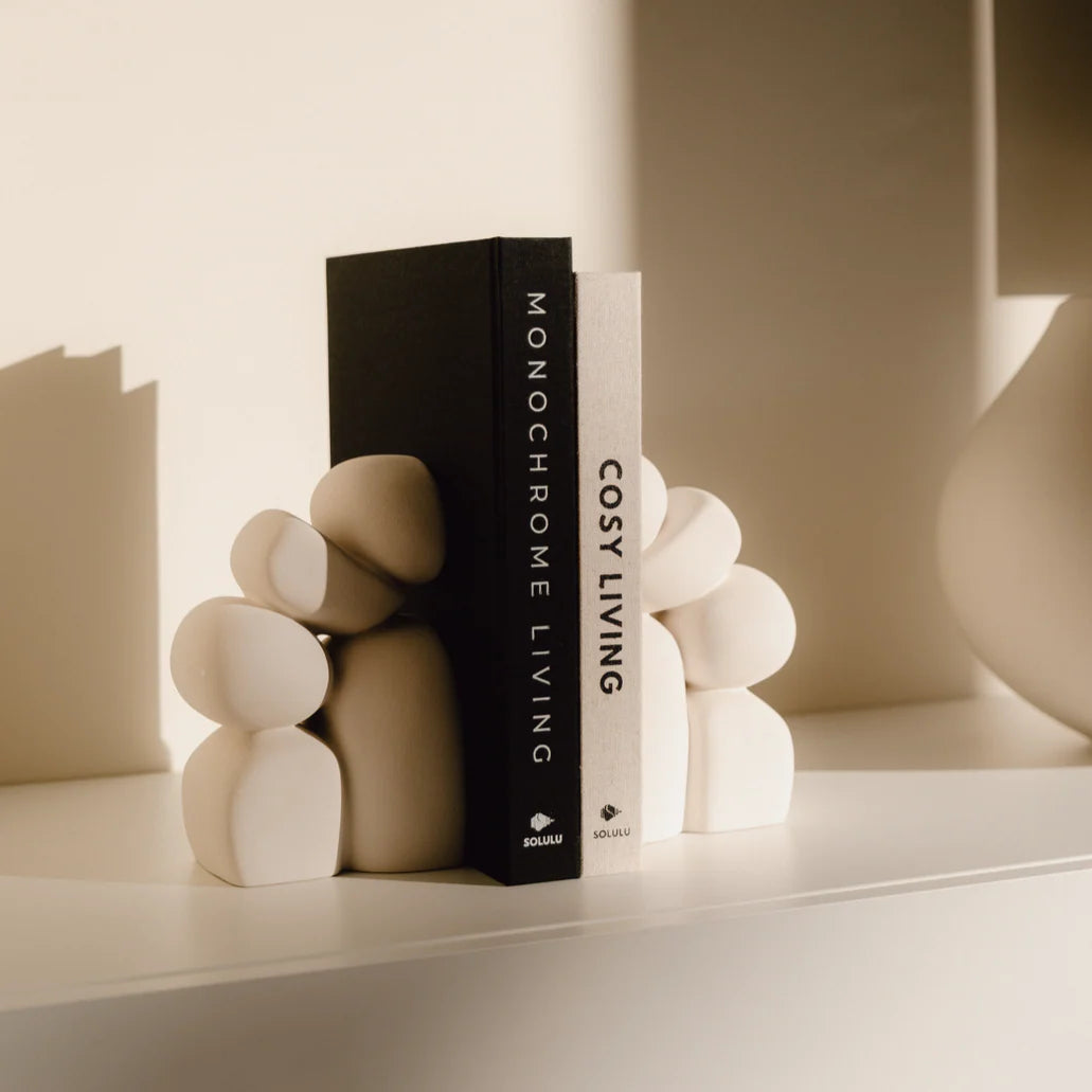 Monochrome Living | SOLULU