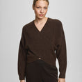 Afbeelding laden in Galerijviewer, MSCHZinelle Hope Wrap Pullover
