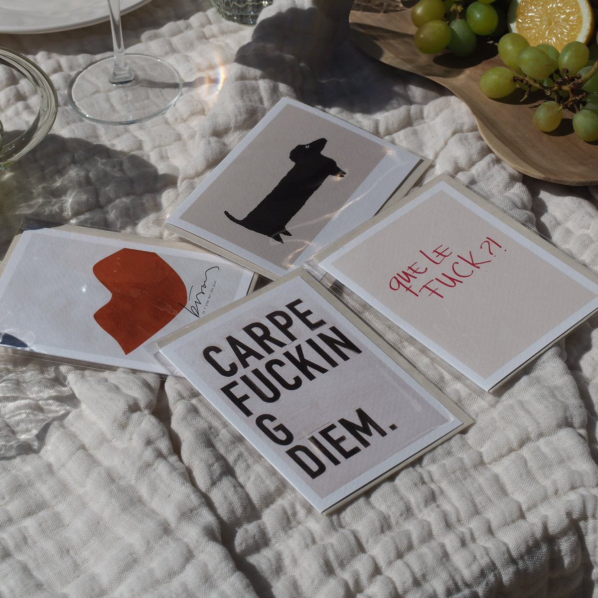 Postcard - Le chien