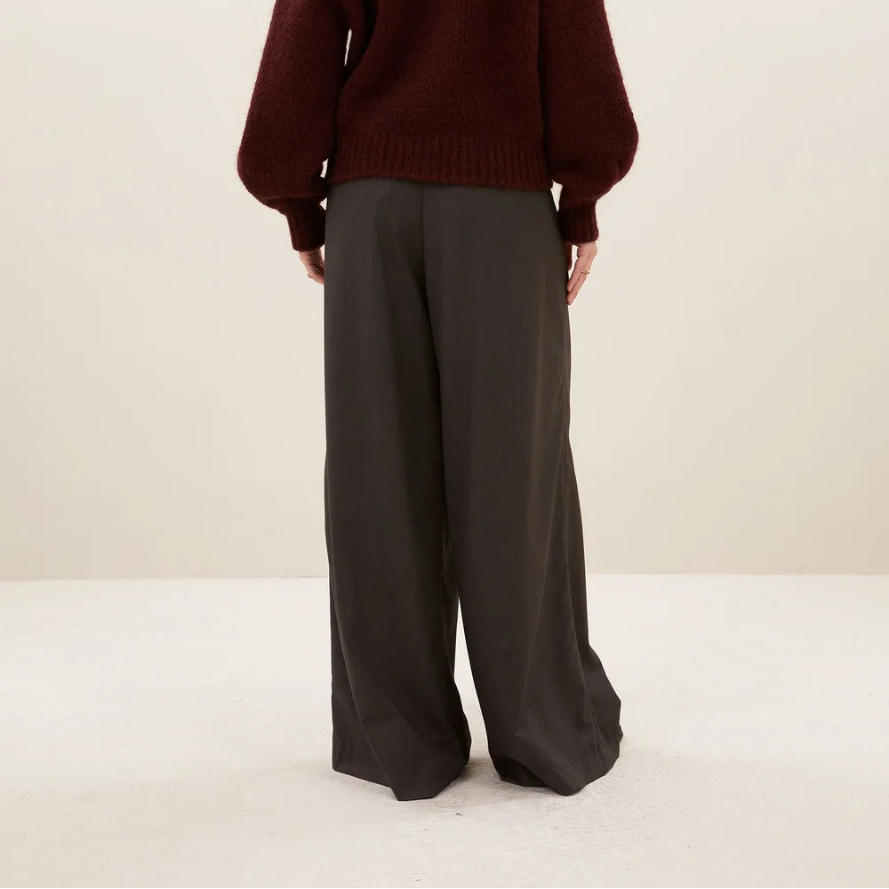 sef pants