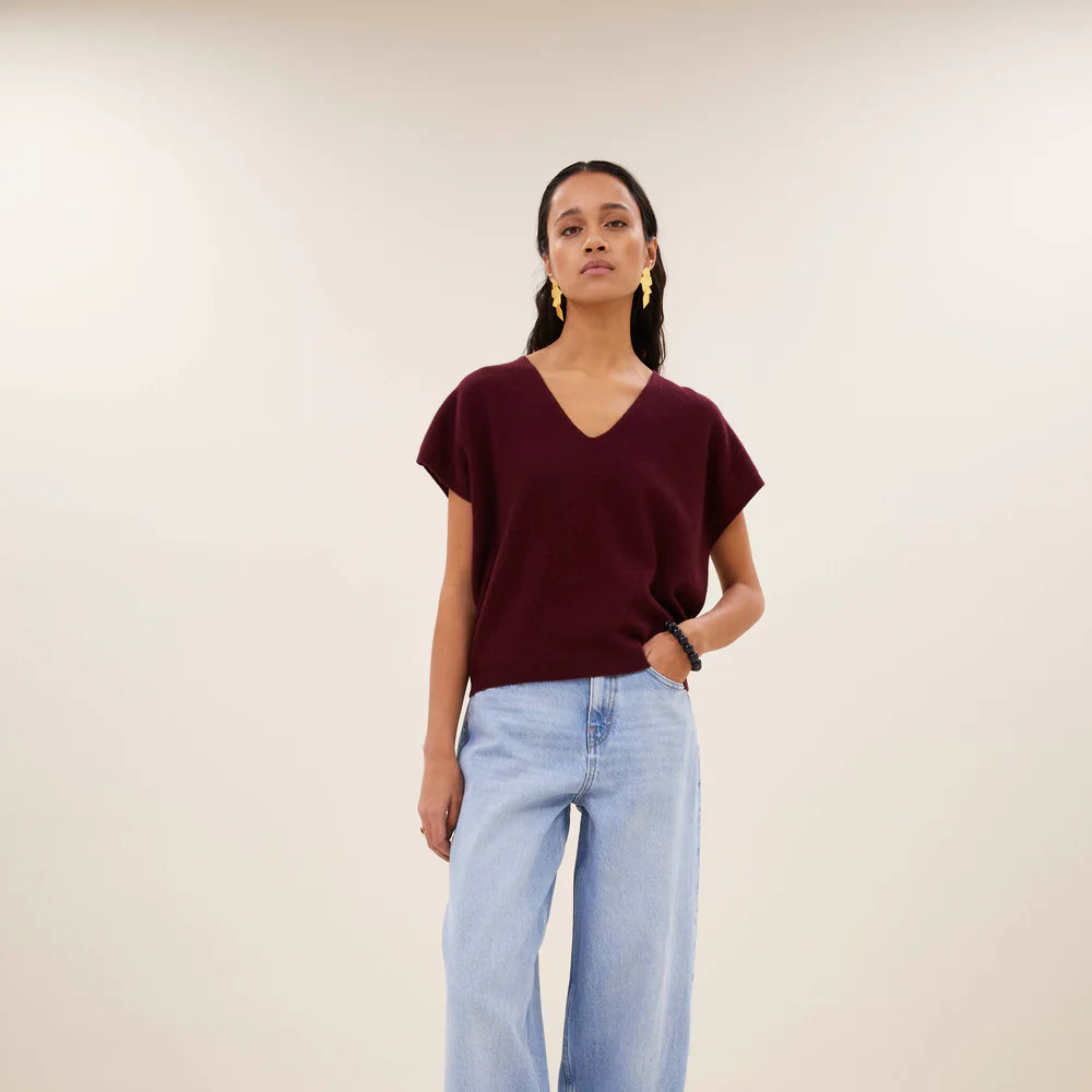 sil v-neck pullover