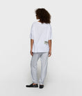 Load image into Gallery viewer, smile love tee
