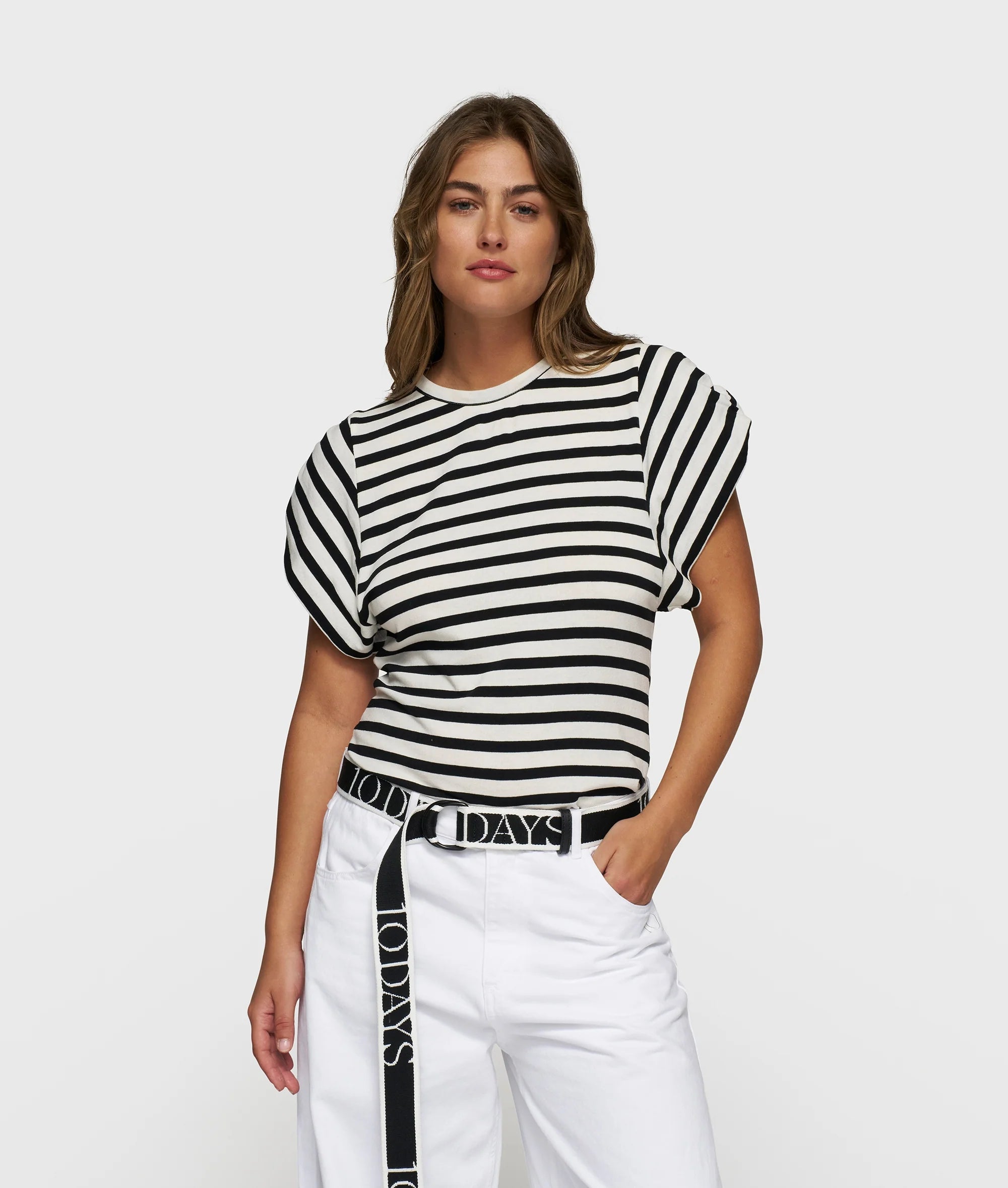 strong shoulder tee modal stripes
