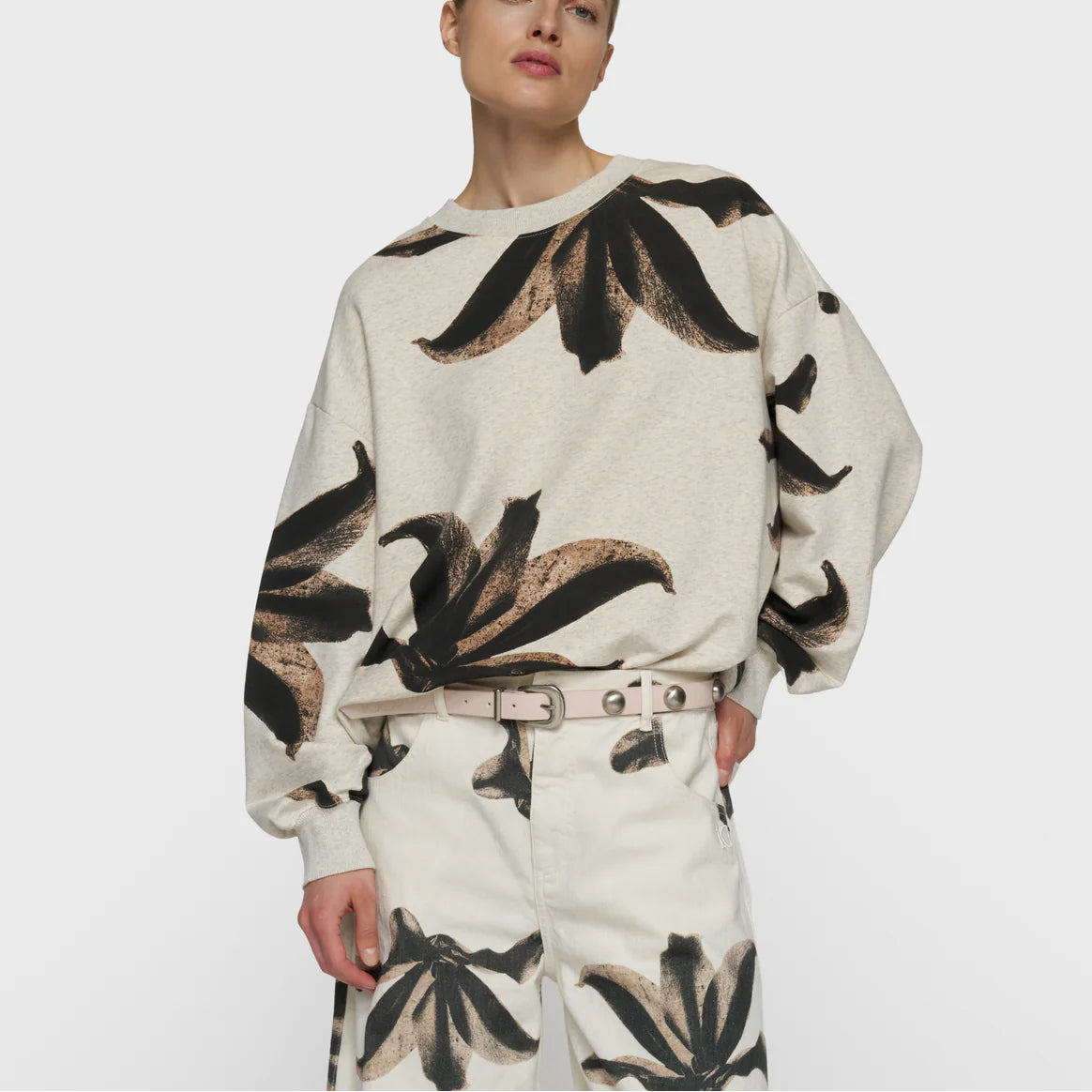 sweater flower