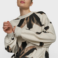 Load image into Gallery viewer, sweater flower
