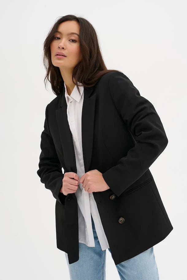 27 TAILORED BLAZER