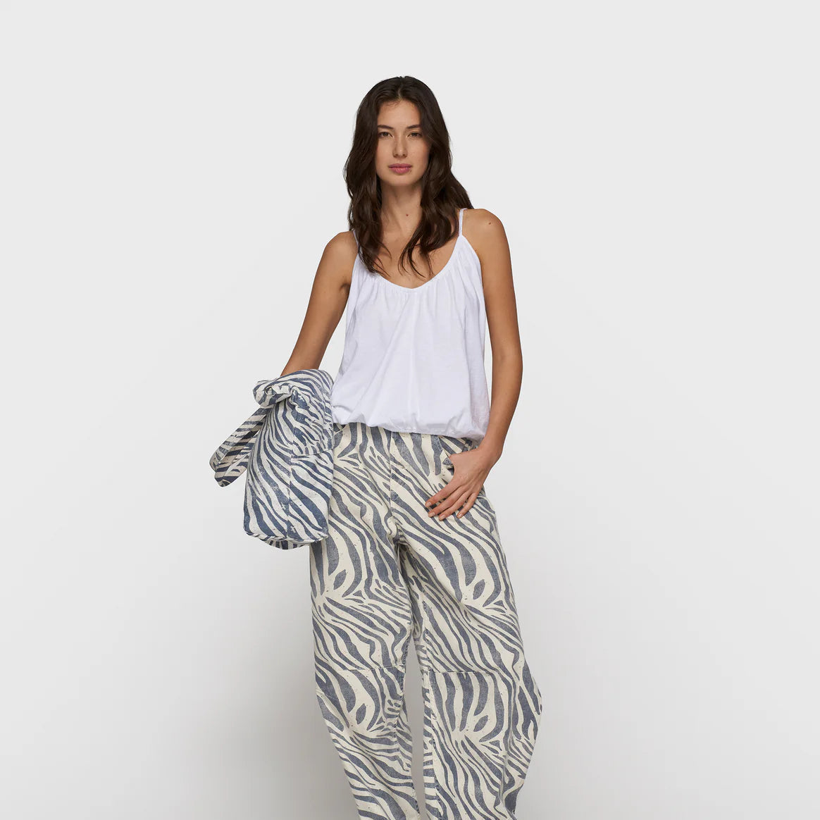 top gathered neck